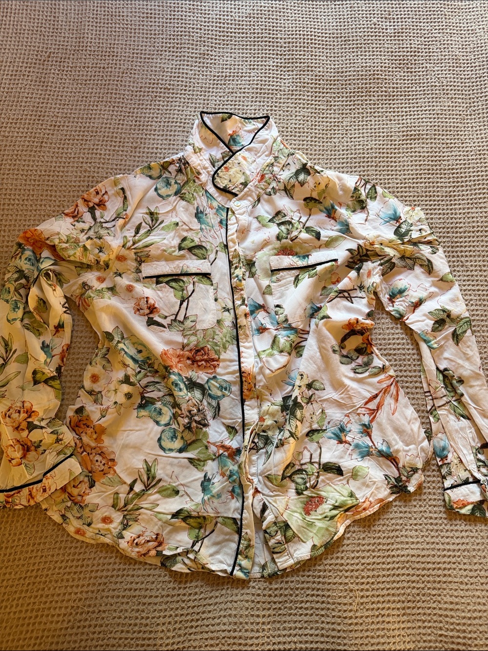DR2 White Floral Lightweight Men's Shirt Jacket with Black Piping